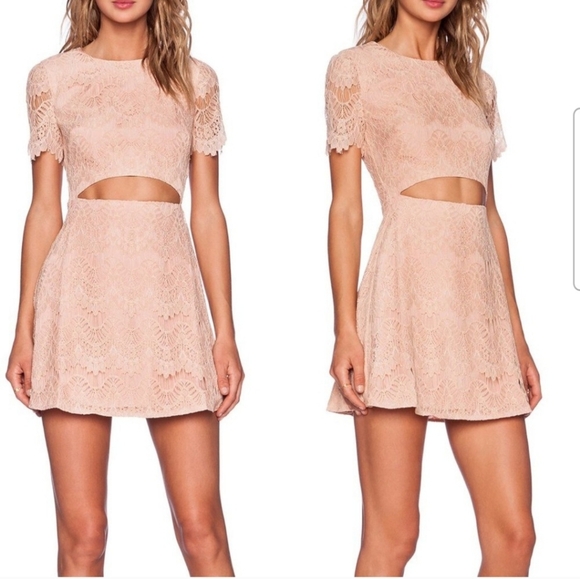 Stylestalker Maya Blush Pink Lace Cutout Front Mini Dress Size Small - Picture 1 of 10